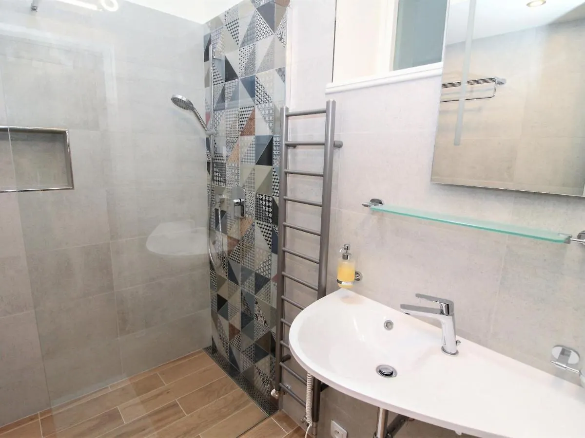 Apartment O21 By Interhome Praha Česká republika